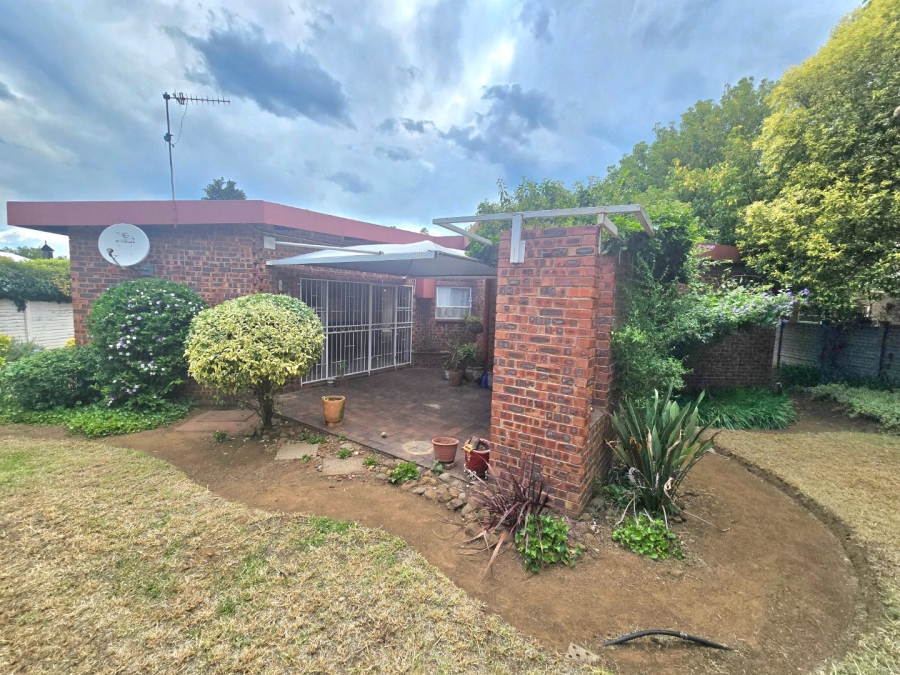 To Let 4 Bedroom Property for Rent in Panorama Free State